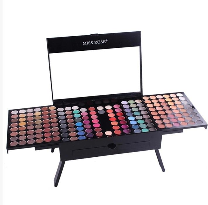 Палитра със сенки за очи 180цвята