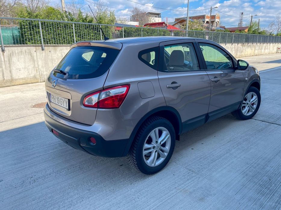 NISSAN Qashqai Fabricatie 2010, motor 2.0i aspirat 145 CP  4x4 Selectabil 6+1 viteze