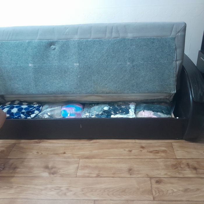 Продам диван и 2  кресла!