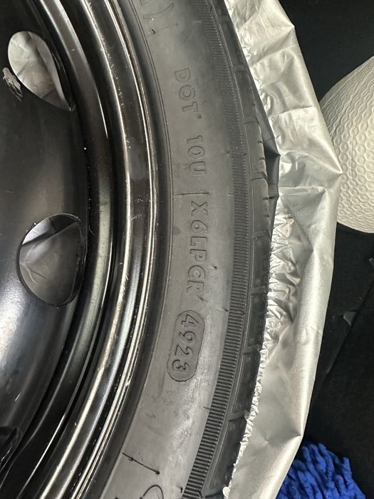 Патерица за BMW G30 125/70/19