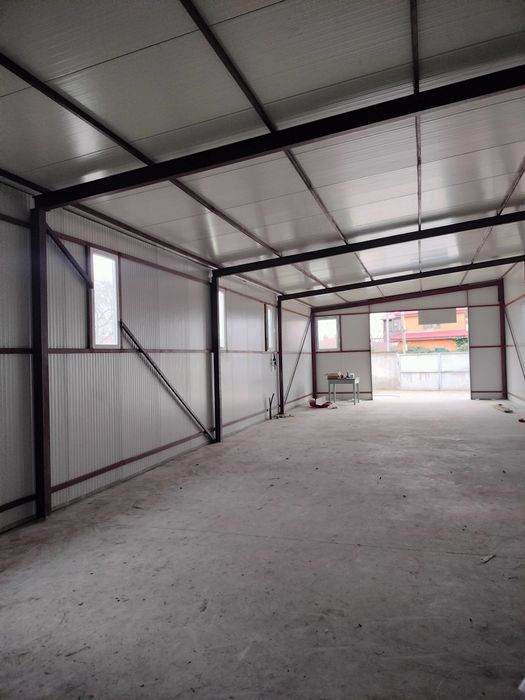 Închiriez hală în Vărsătura pe strada principală