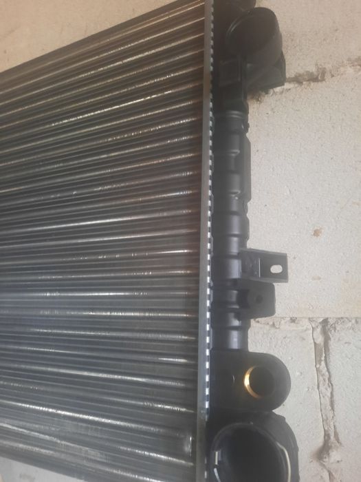 Vand radiator nou citroen jumpy