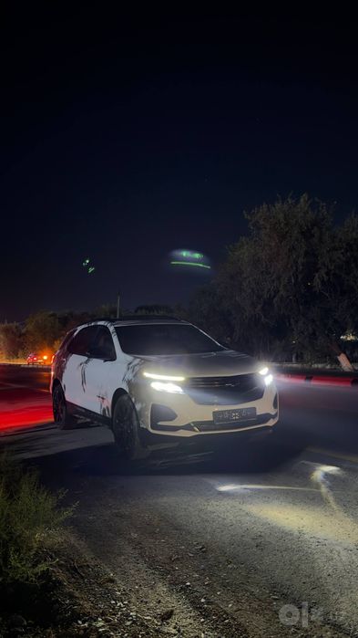 Chevrolet Equinox AWD  472 Mln