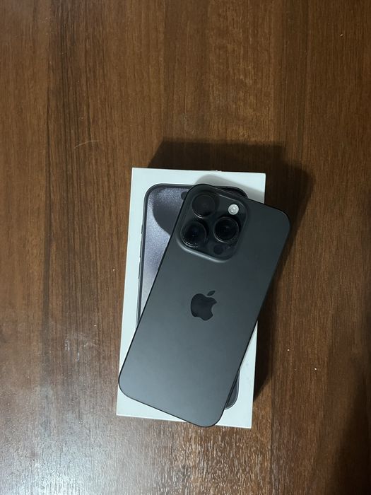 iphone 15 pro 256Gb 90%