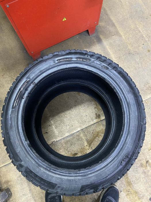 Продам шины зимний