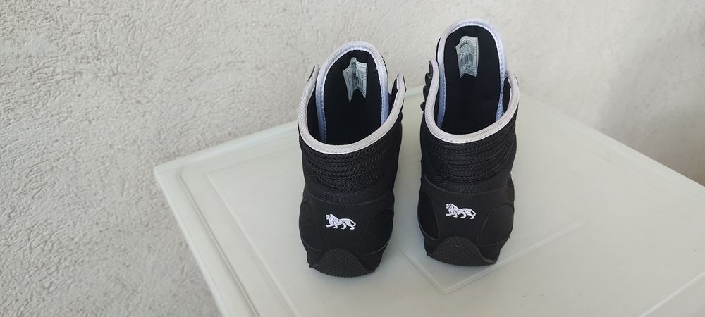 Обувки за бокс Lonsdale EU43