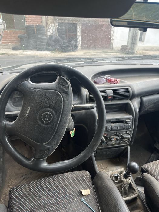 Opel Astra F На части