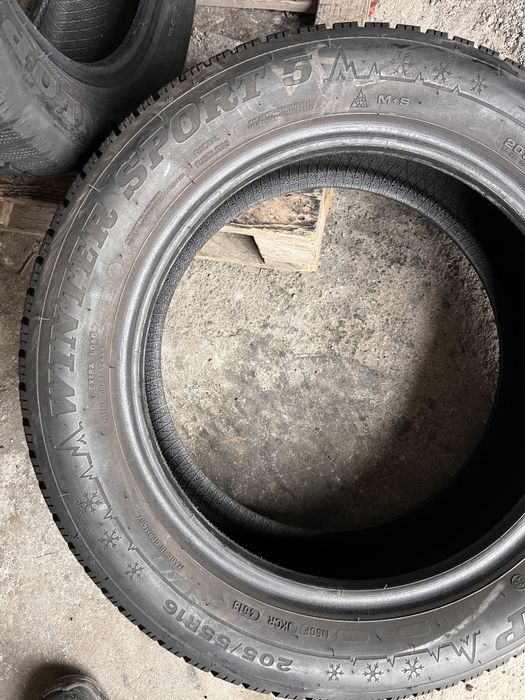 2 anvelope iarna 205/55/16 , Dunlop , 6.5 mm