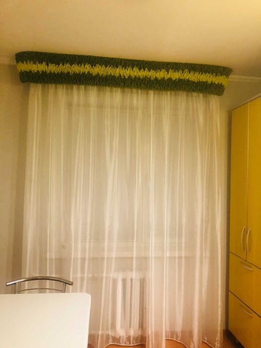 Продам ламбрекен.