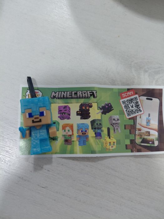 Фигурки Kinder Joy  Minecraft , обменяю или продам