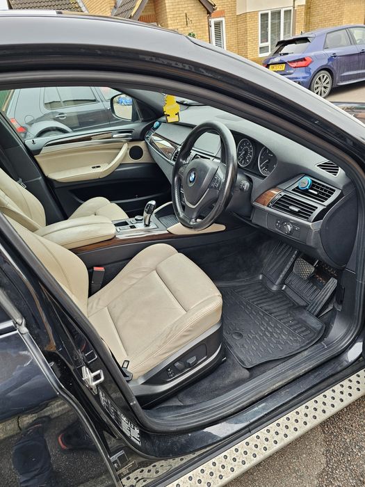 Vand BMW X6 volan dreapta