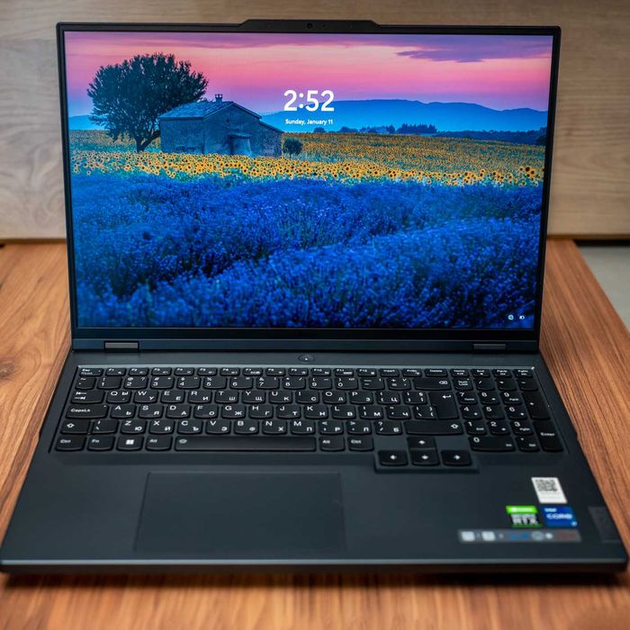 Lenovo Legion Pro 5 16IRX8 | i7-13700HX | RTX 4060 | 32GB | 1TB SSD