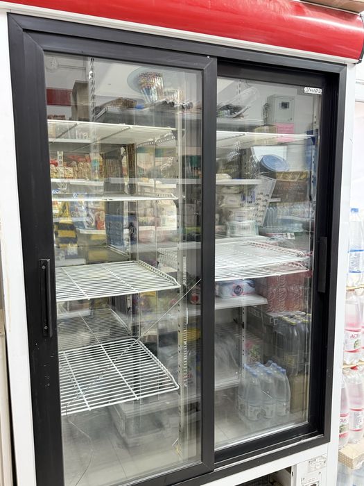 Холодильник для магазина