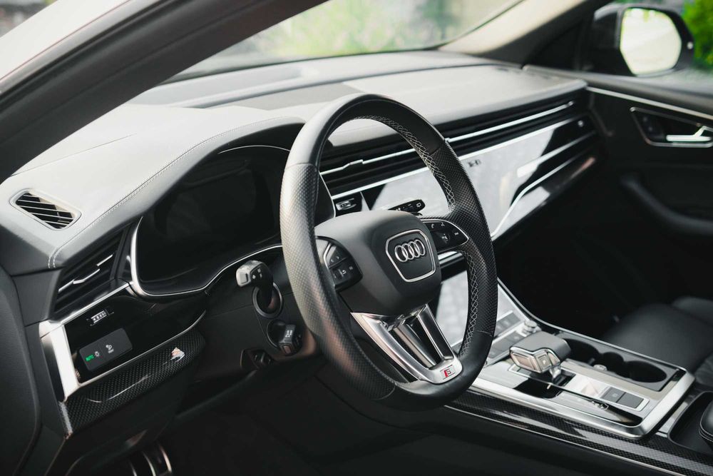 Audi SQ8 4.0 V8 TFSI - 620cp - 2021