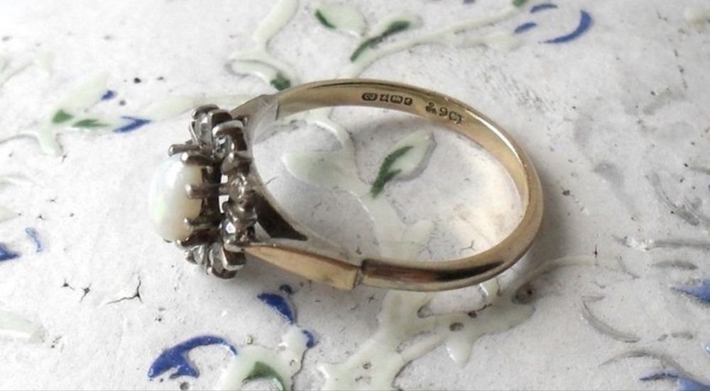 Inel Art Deco din aur galben si alb 375/9ct