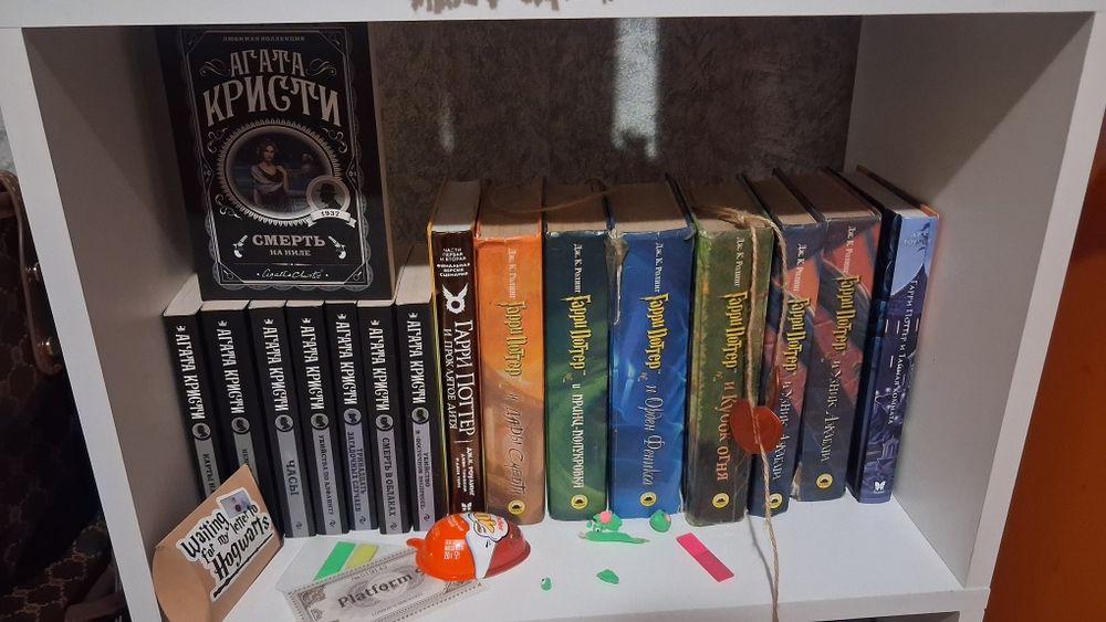 Продам книги по очень хорошей цене