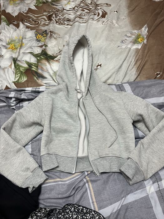 Продам женские вещи