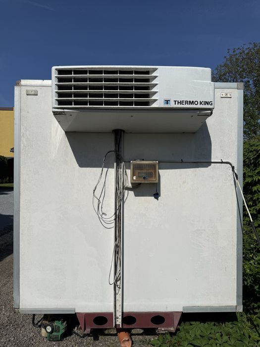 Cutie izotermă 380V / 12V frigorifică / congelator Zanelli cu agregat Themoking V-400 Max