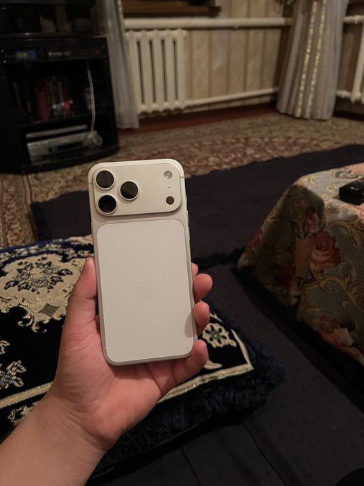 iPhone 17 Pro Max sim+esim Sotiladi !