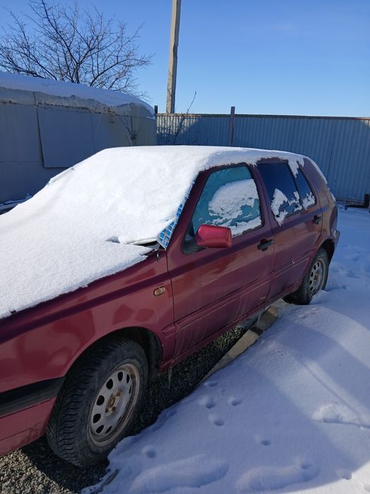 Автомобиль  Голф3