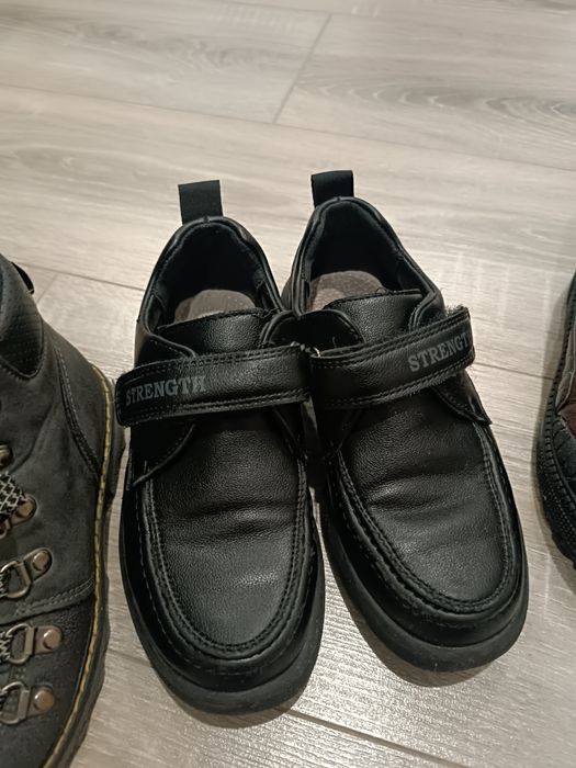 Продам обувь на мальчика!  За все 6500!