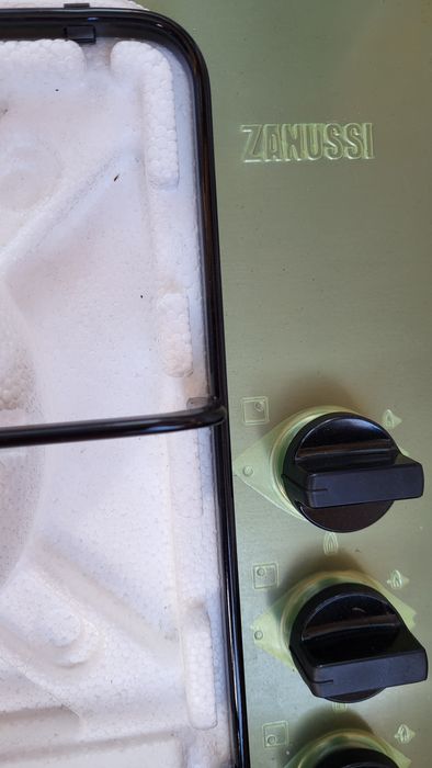 Продам газовую поверхность