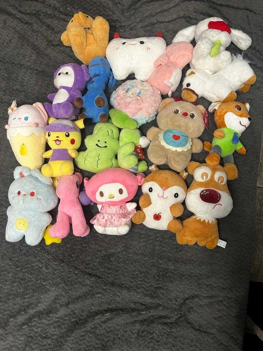 Продам Мягкие игрушки