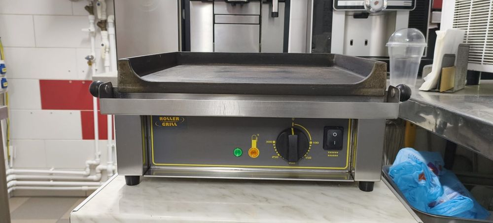 Roller grill de fonta