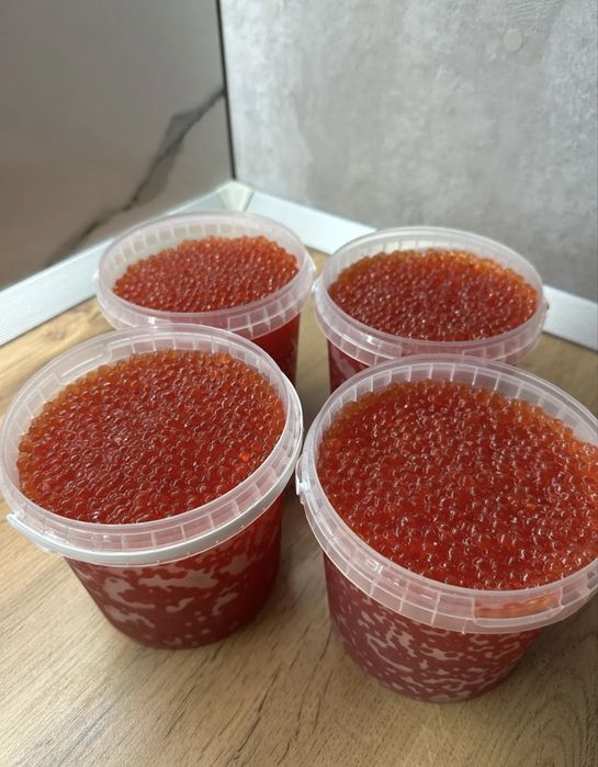 Черная икра , красная икра