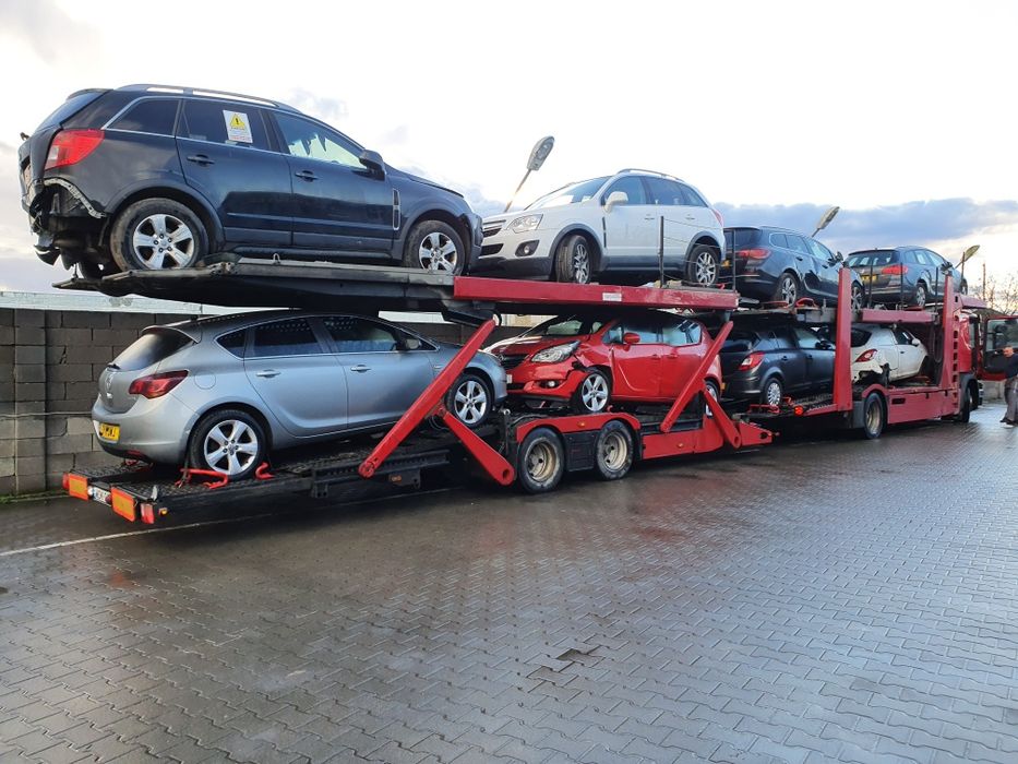 Dezmembrez dezmembrari opel astra j facelift 1.4 turbo benzina astra k