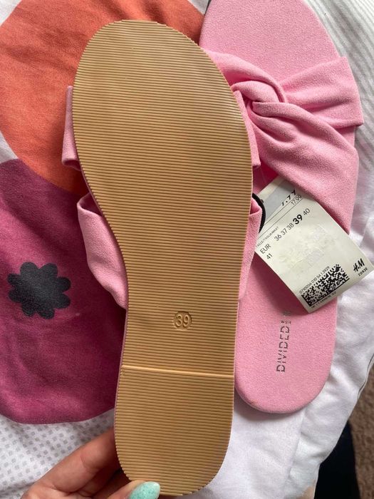 Дамски чехли в бебешко розово H&M