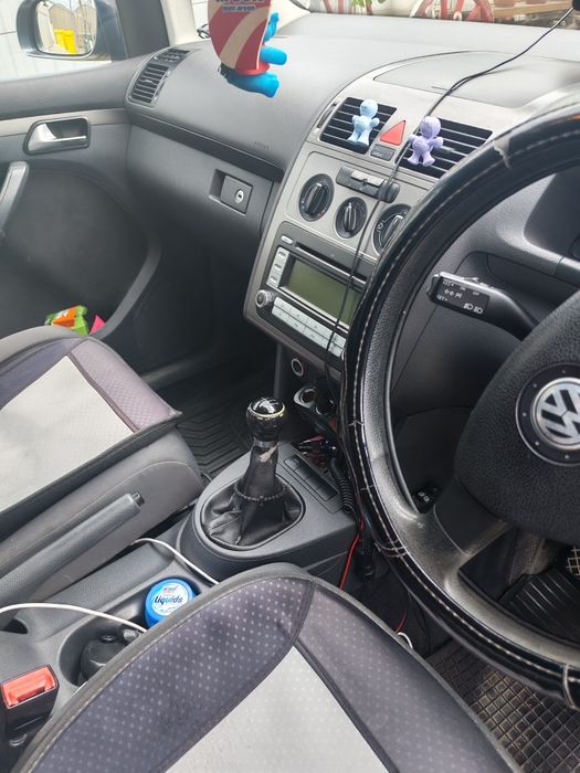 De vânzare Volkswagen Turan