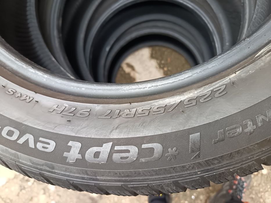 Anvelope MS iarna 225 55 17 hankook 5.5-6mm