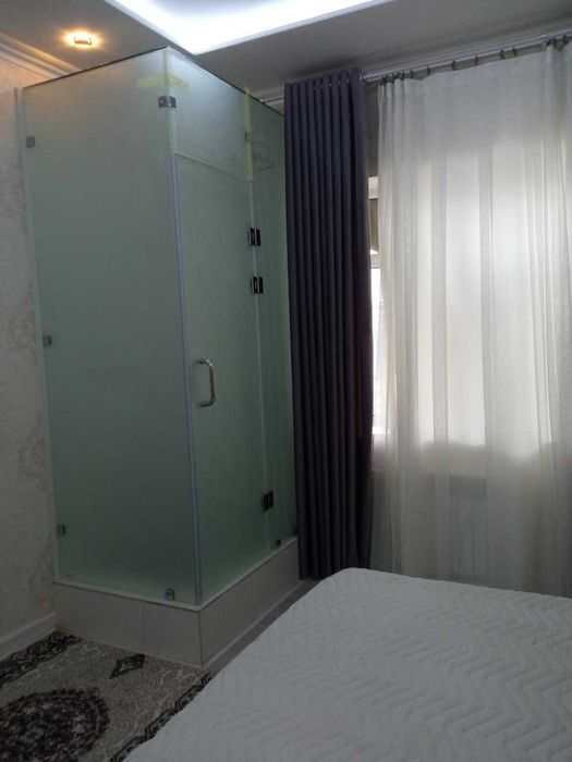 Янгиюль город махалля Дехконобод ул.Бустон ер дом 10 соток 2 уровня