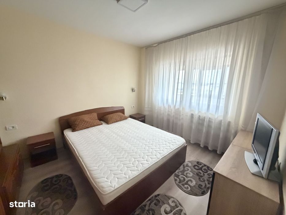 Apartament 3 camere,str.Victoriei