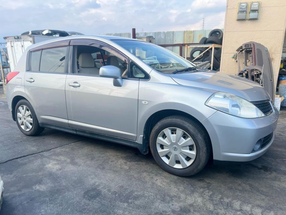 Ниссан тида на разбор