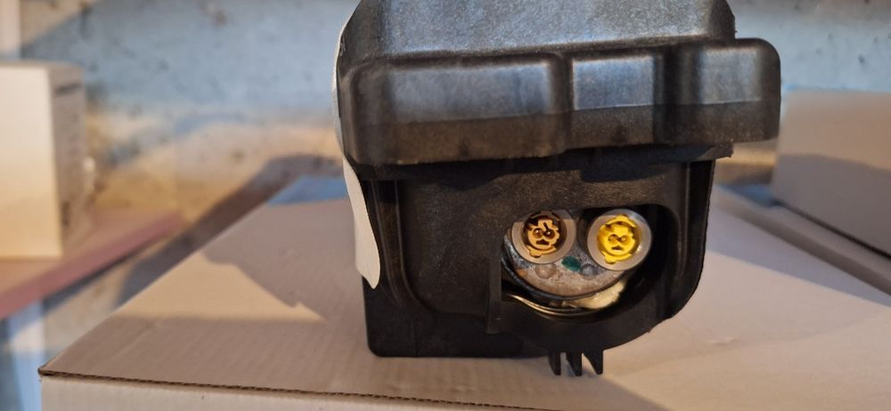 Аербег audi Q3  пасажерски