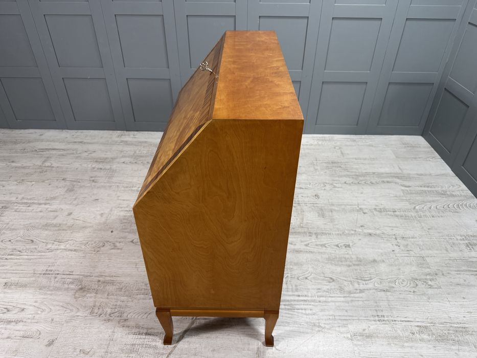 Писалище - секретар масив К076