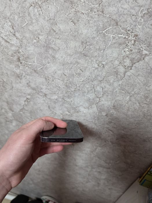 Продам iPhone 14 pro 256gb