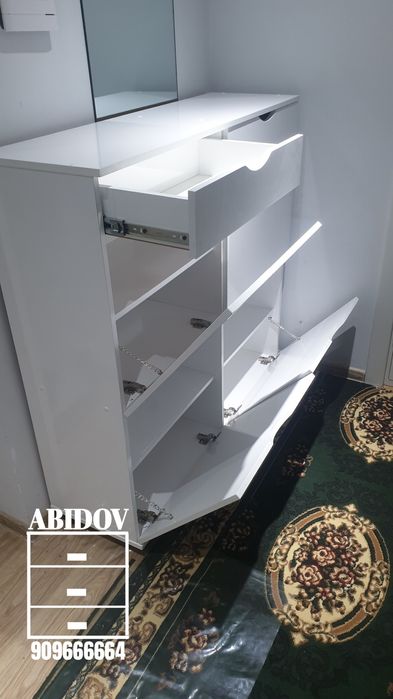 Обувной шкаф в стиле hi-tech по доступной цене