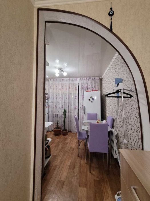 Продам 1 комнатную квартиру в 20-ом микро-районе