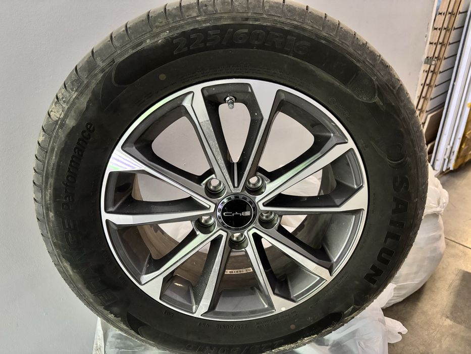 Продам на byd destroyer 05 диски