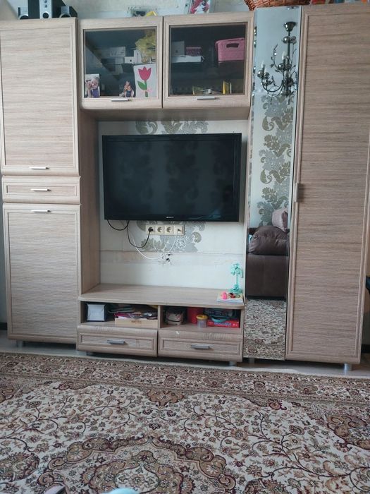 Продам стенку для зала