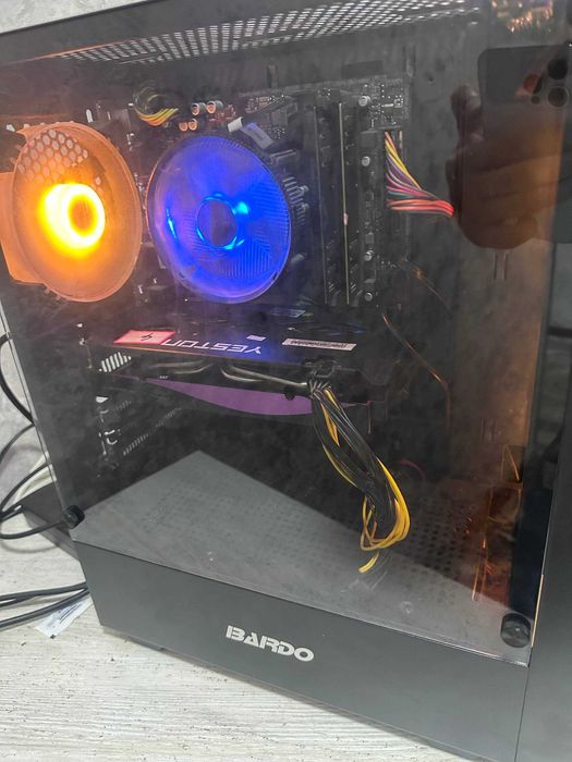 Игровой кейс - Core i5 10400f + 16gb ddr4 + RX 5500 XT 8gb DDR6