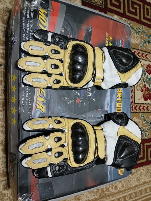 Мото экипировка Б/У