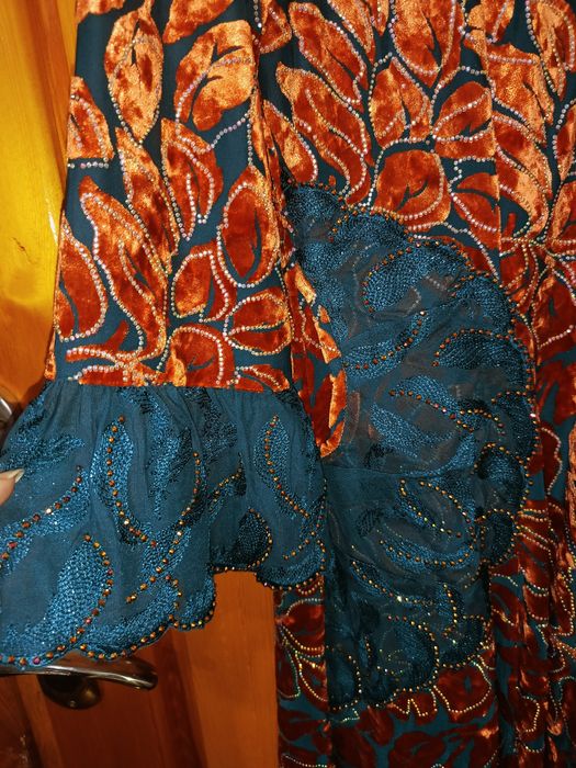 Украшенияли халат поча жуда чиройли