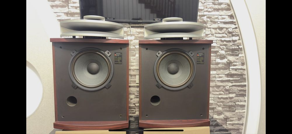 Technics sb e100. (Yapan)