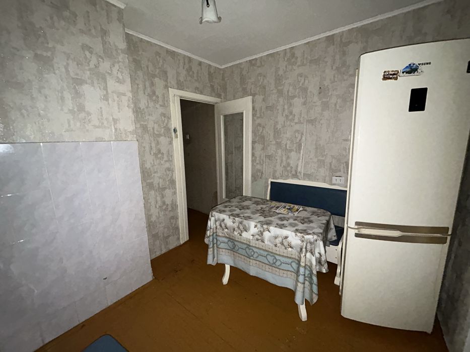 Продам 1 комн.кв гост. Муканова 41