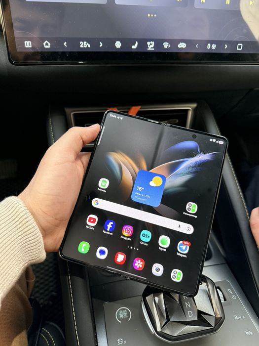 Samsung Z Fold 4 512gb срочна соттлади