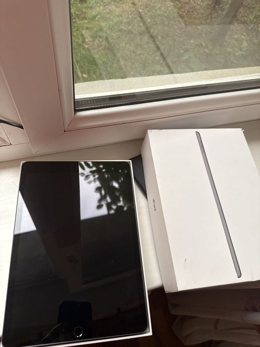 Ipad 7 generation 128 GB